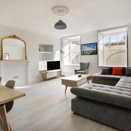 Free Parking! Very Large 2 Bedroom Clifton Flat Bristol Kültér fotó