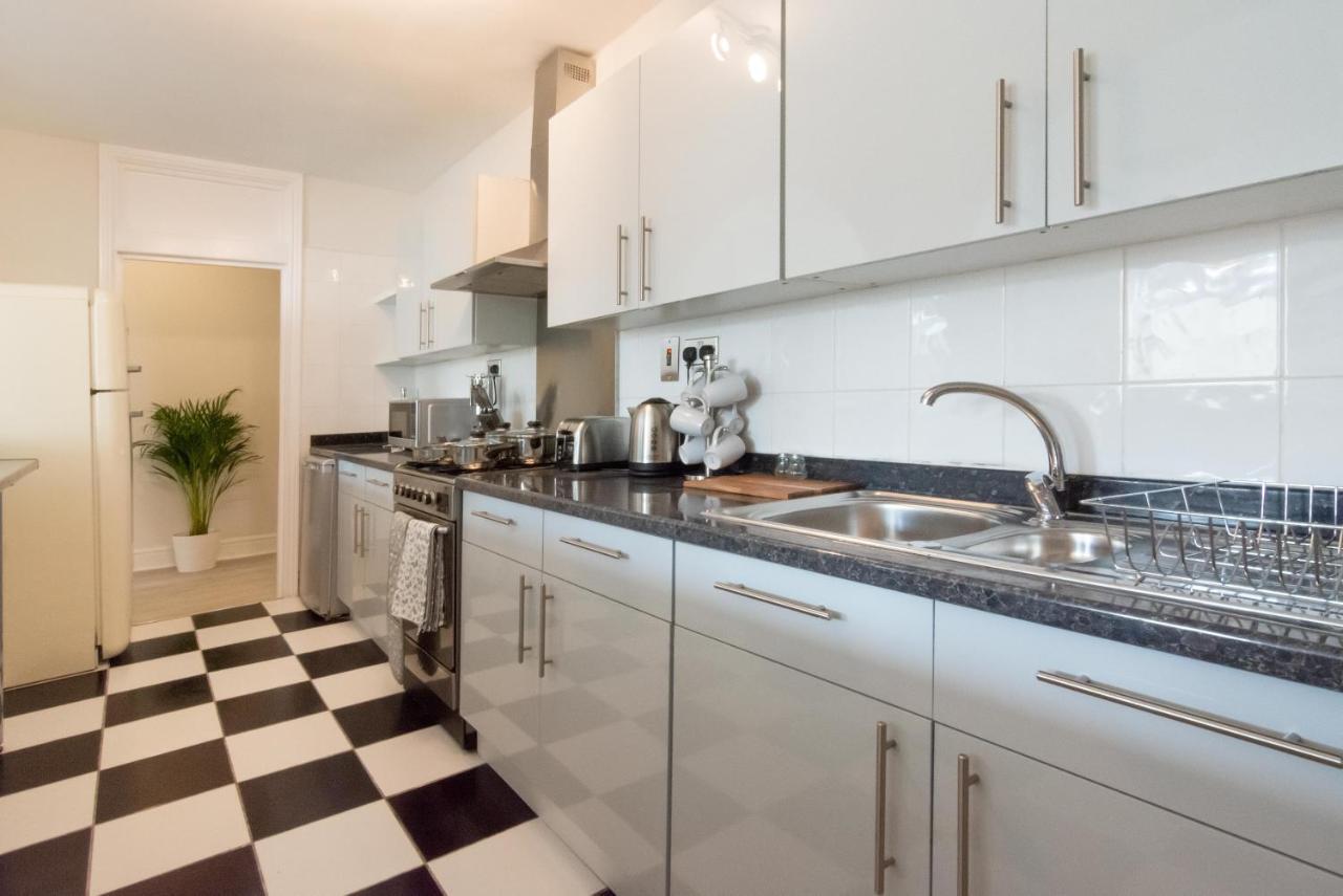 Free Parking! Very Large 2 Bedroom Clifton Flat Bristol Kültér fotó