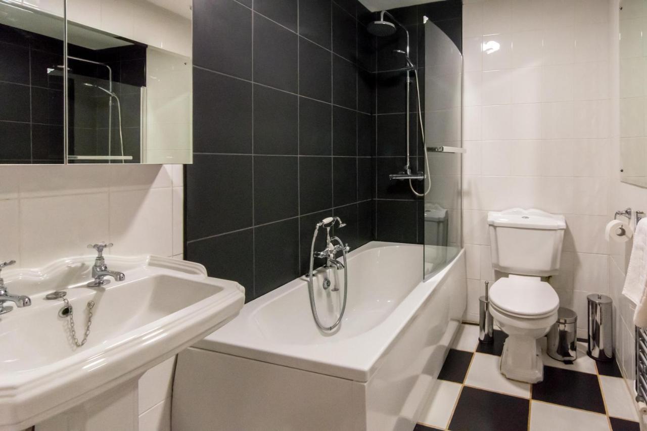 Free Parking! Very Large 2 Bedroom Clifton Flat Bristol Kültér fotó